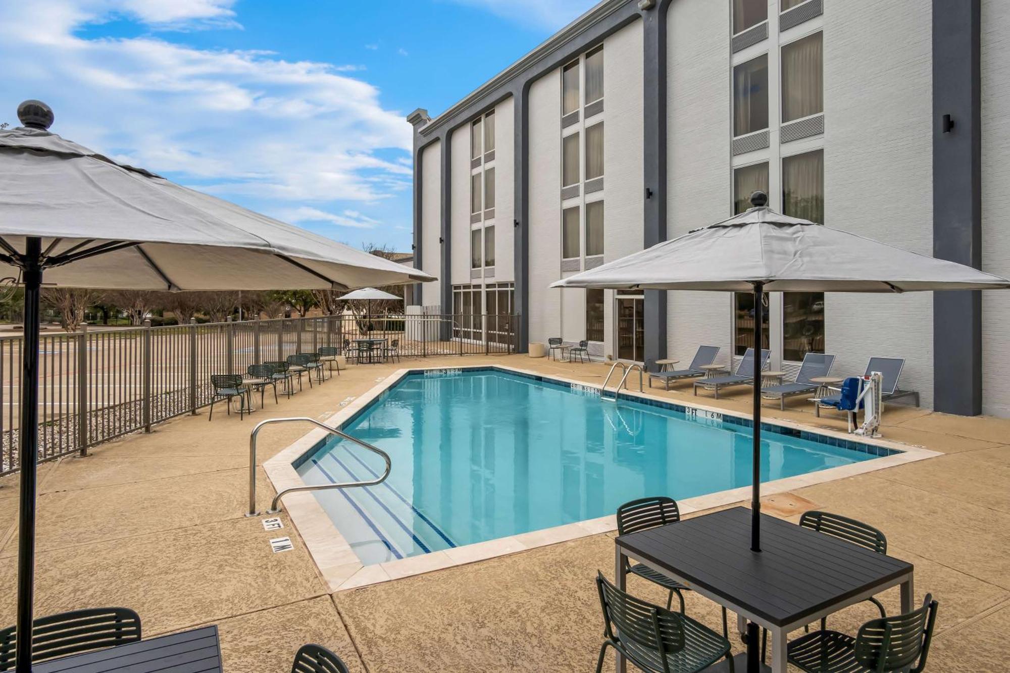 Spark By Hilton Richardson Dallas Bagian luar foto